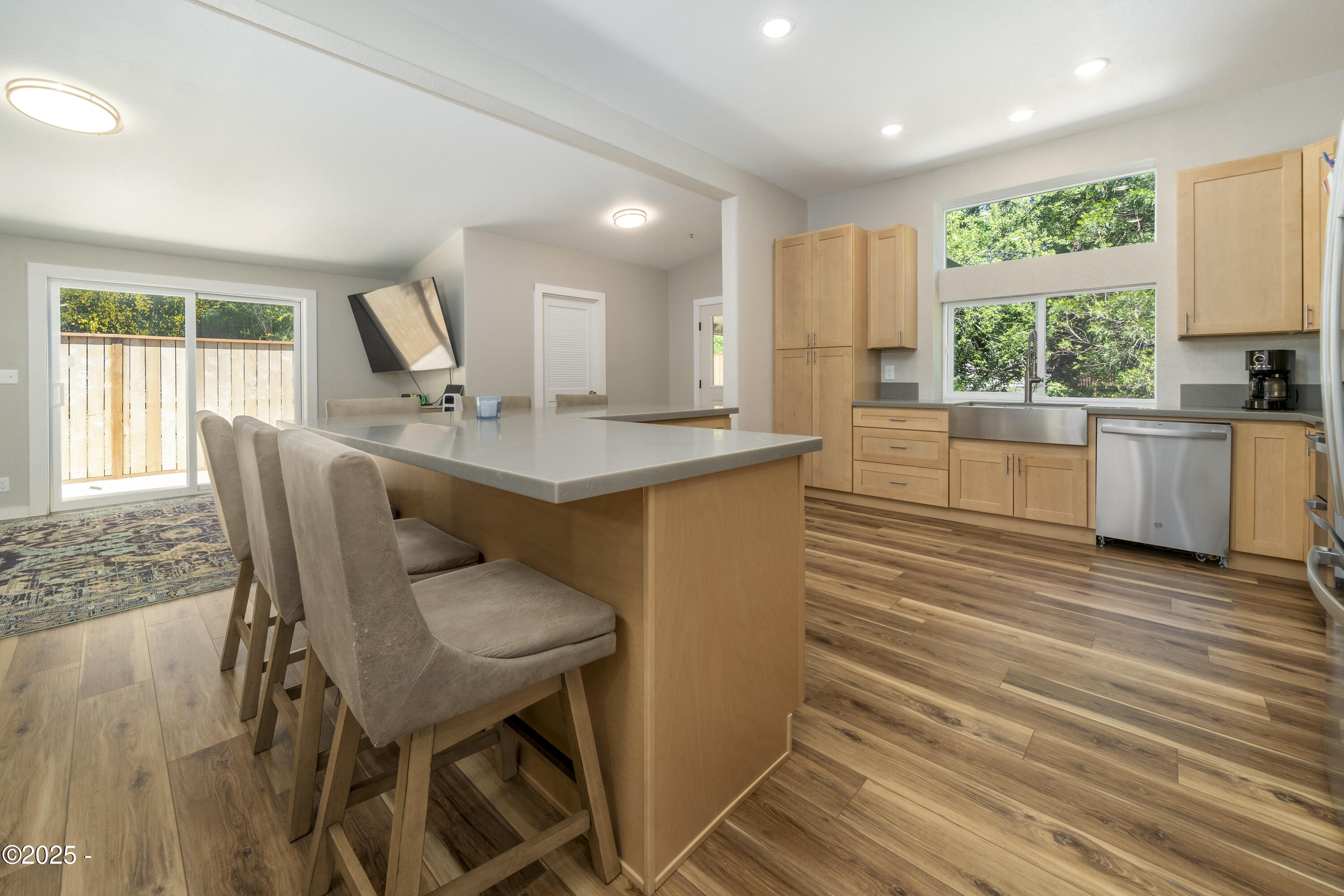 620 Northeast Ridge Drive Toledo, OR 97391 - Photo 12 of 36 Interior