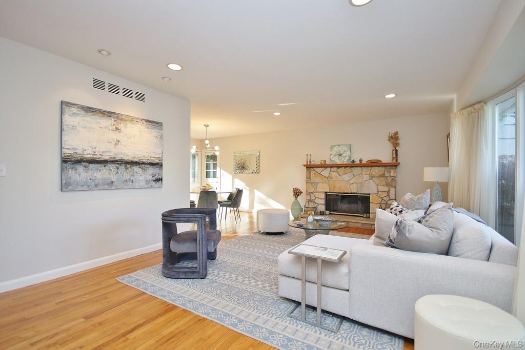 74 Hungerford Road Briarcliff Manor, NY 10510 - Photo 9 of 33