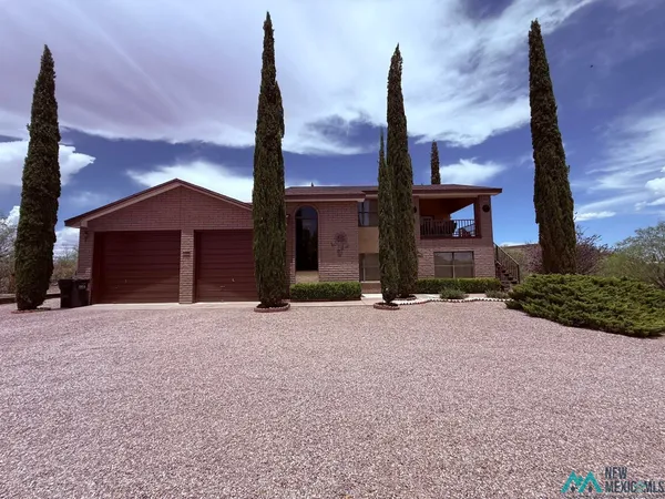 $418,000 | 300 Rio Grande Circle, Elephant Butte, NM 87935