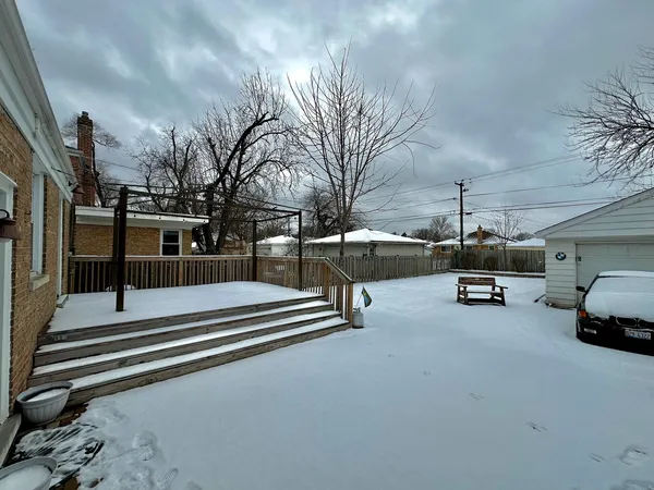 $388,500 | 1636 Manchester Avenue, Westchester, IL 60154