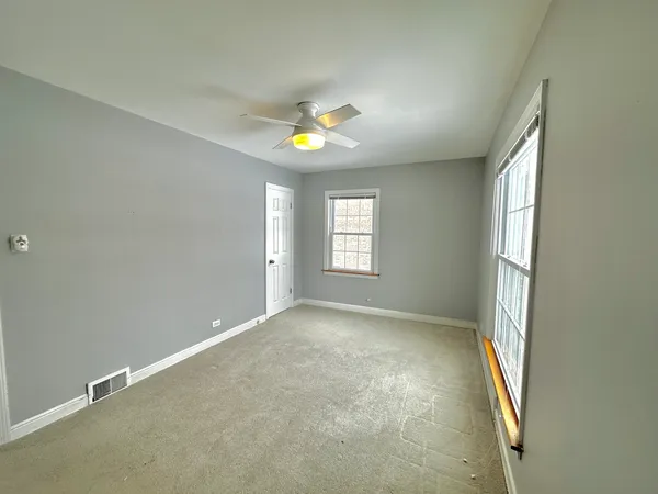 $388,500 | 1636 Manchester Avenue, Westchester, IL 60154