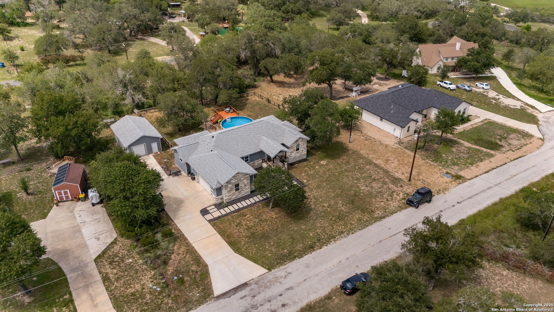 315 Log Cabin Way Poteet, TX 78065 - Photo 41 of 48