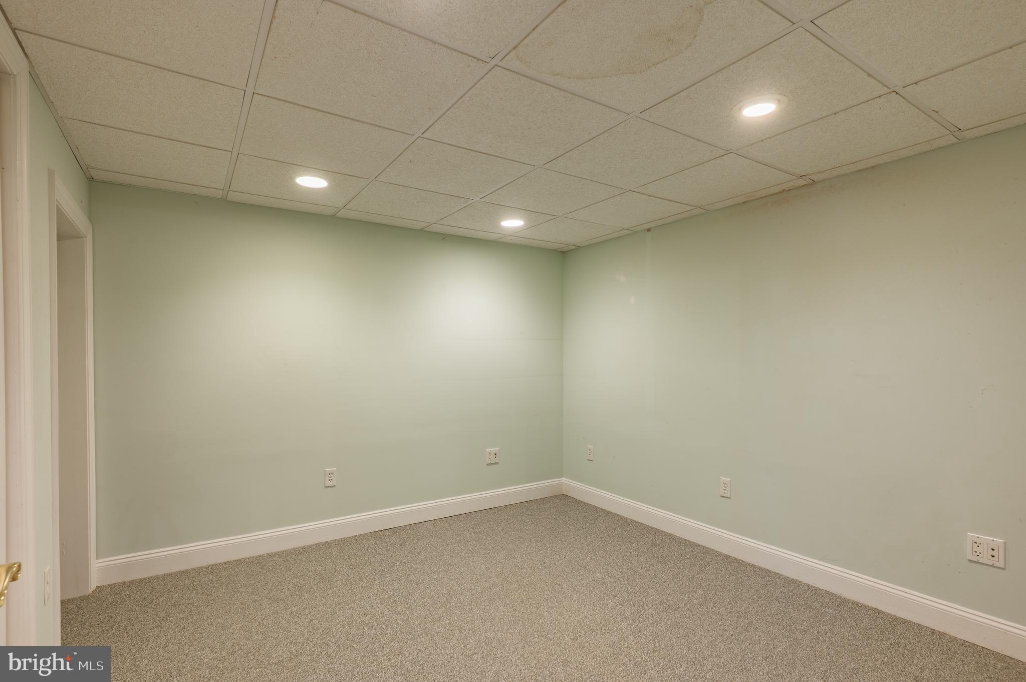 915 Cressman Road Harleysville, PA 19438 - Photo 27 of 39 a view of empty room