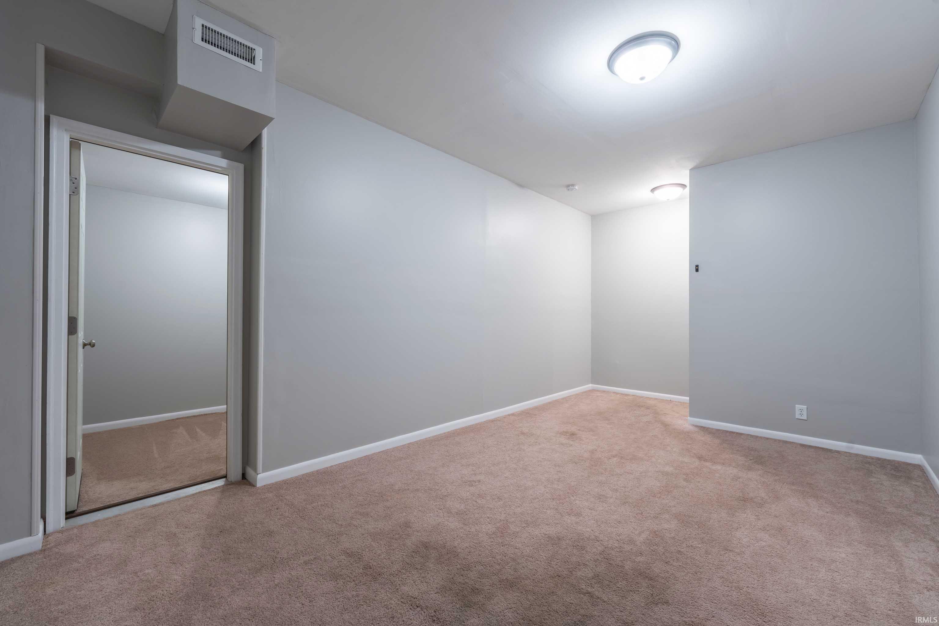 2575 South Addisyn Lane Bloomington, IN 47403 - Photo 28 of 33