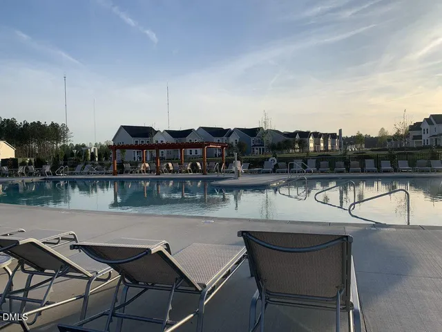 $2,195 | 303 Aster Bloom Lane, Raleigh, NC 27610