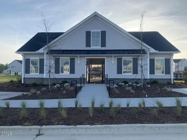 $2,195 | 303 Aster Bloom Lane, Raleigh, NC 27610