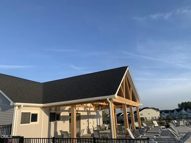 $2,195 | 303 Aster Bloom Lane, Raleigh, NC 27610