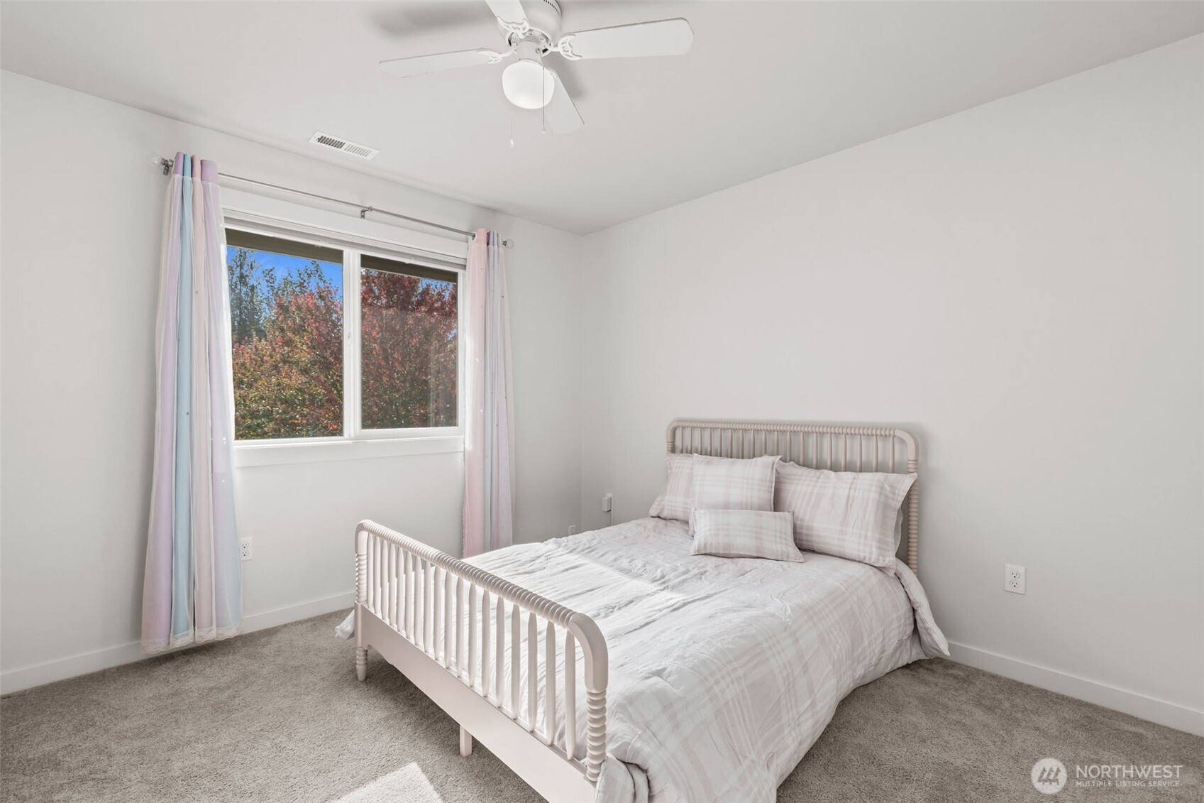 33303 Northeast 42nd Street Carnation, WA 98014 - Photo 27 of 40