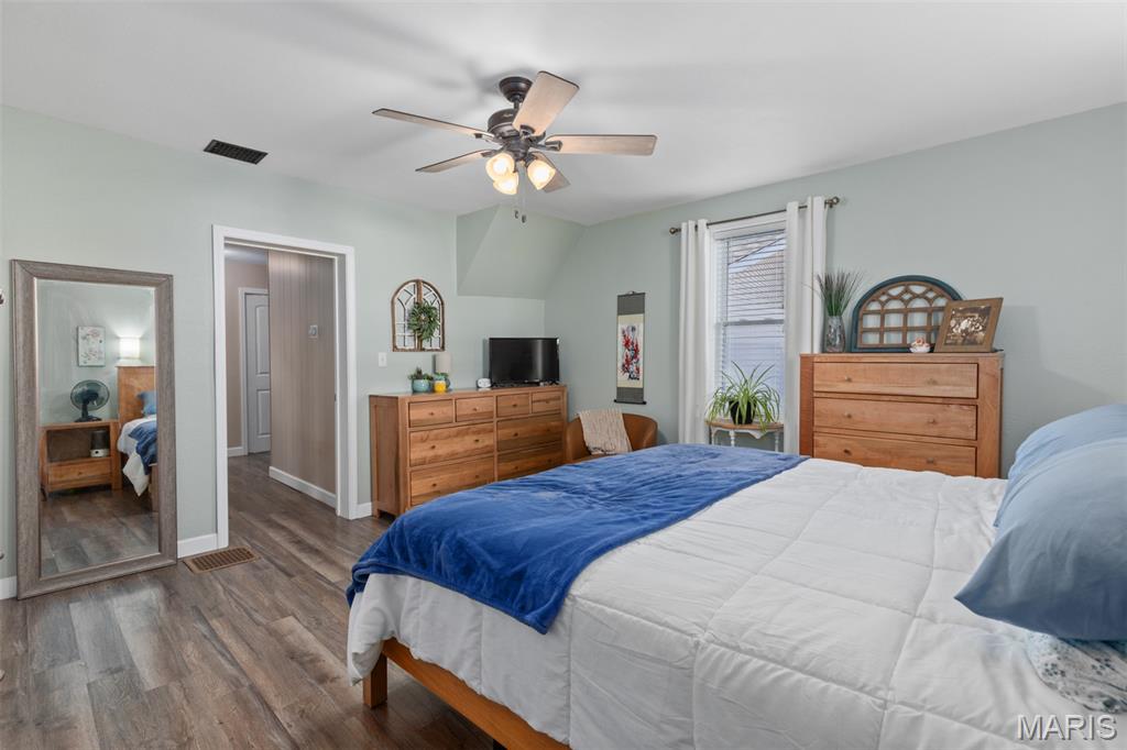 306 East Putnam Street Mount Olive, IL 62069 - Photo 16 of 30