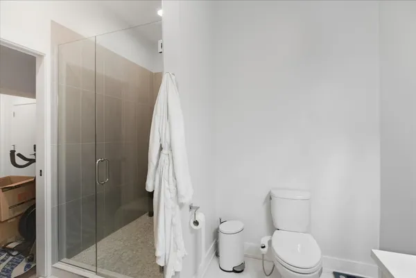 $4,000 | 2317 North Clark Street, Unit 310, Chicago, IL 60614