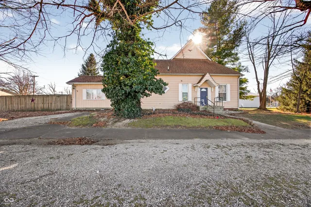 $184,000 | 103 County Road 1150 East, Sandborn, IN 47578