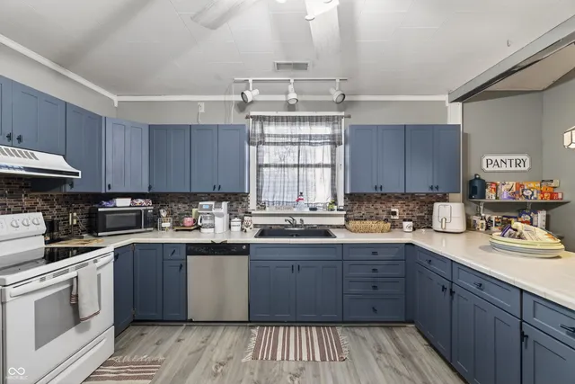 $184,000 | 103 County Road 1150 East, Sandborn, IN 47578