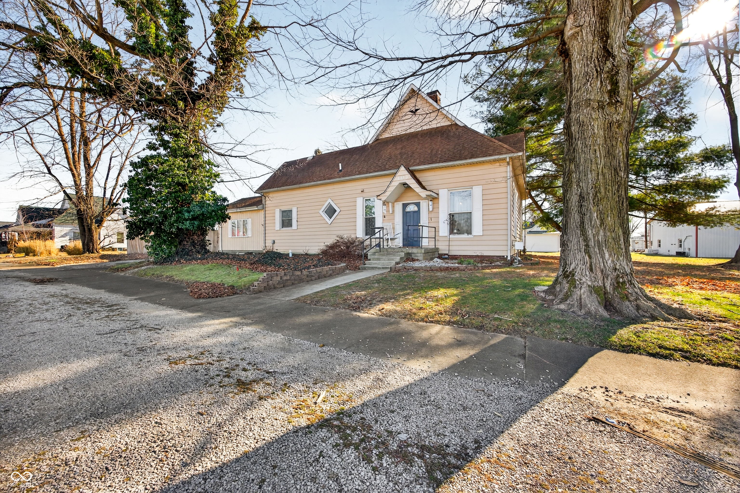 103 County Road 1150 East Sandborn, IN 47578 - Photo 2 of 41