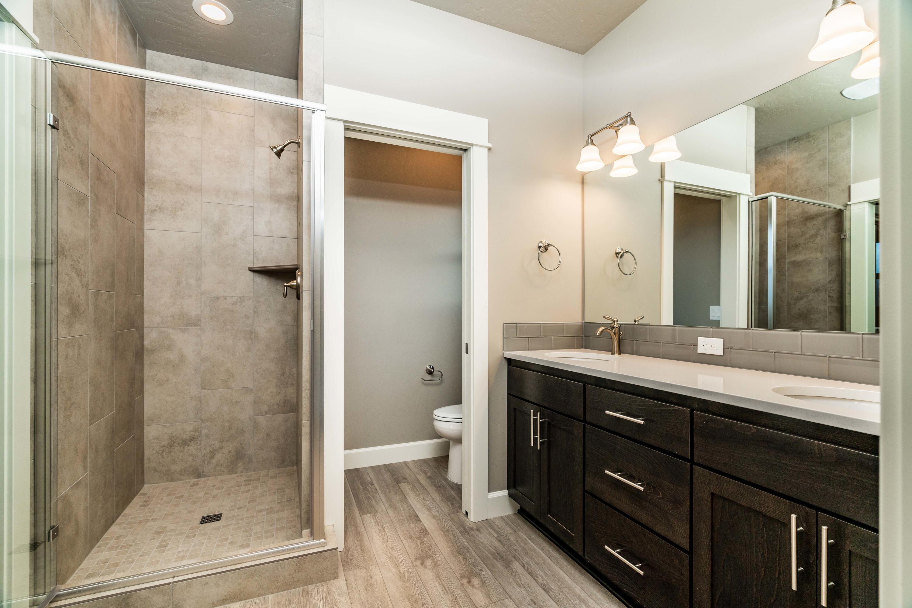 20595 Rolen Avenue, Unit LOT 166 Bend, OR 97702 - Photo 3 of 41 5 Stone Creek 135-35