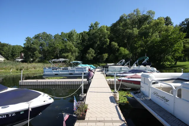 $519,900 | 24 Heron Court, Plainwell, MI 49080