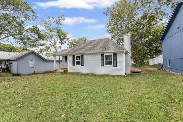 $184,950 | 405 West Miami Street, Paola, KS 66071