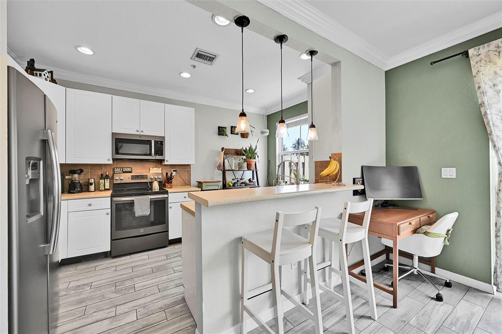 2851 Prospect Road, Unit 1202 Tamarac, FL 33309 - Photo 9 of 25