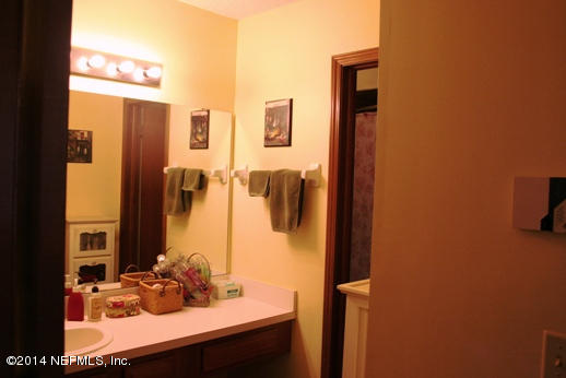 1187 Lee Road Jacksonville, FL 32225 - Photo 24 of 28 Master Bath