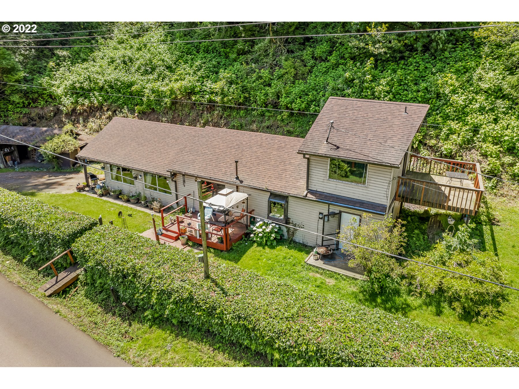 8720 Kilchis River Road Tillamook, OR 97141 - Photo 4 of 32 Gallery Image 4