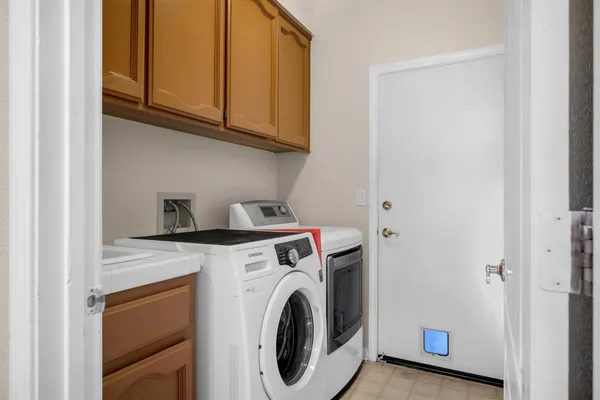 $735,000 | 187 John Henry Circle, Folsom, CA 95630