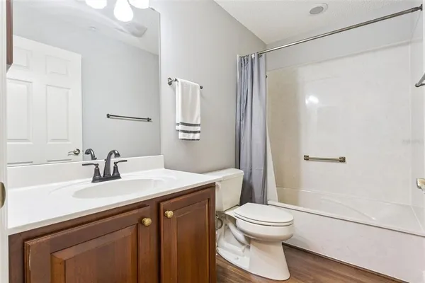 $450,000 | 1130 Ave De Las Casas, Lady Lake, FL 32159