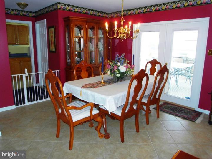 244 North View Road Fleetwood, PA 19522 - Photo 7 of 25 Gallery Image 7
