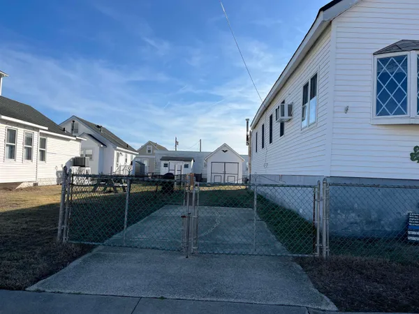 $799,900 | 226 West 15th Avenue, North Wildwood, NJ 08260