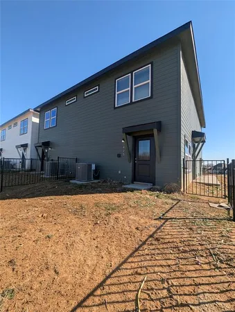 $1,875 | 3501 East Renfro Street, Unit 425, Burleson, TX 76028