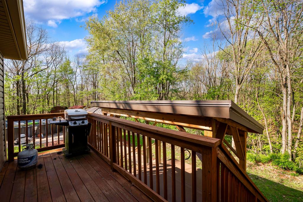 201 Colleen Street Butler, PA 16001 - Photo 5 of 33 a view of balcony with wooden floor and fence
