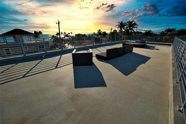 $4,800,000 | 3325 Northeast 18th Street, Fort Lauderdale, FL 33305