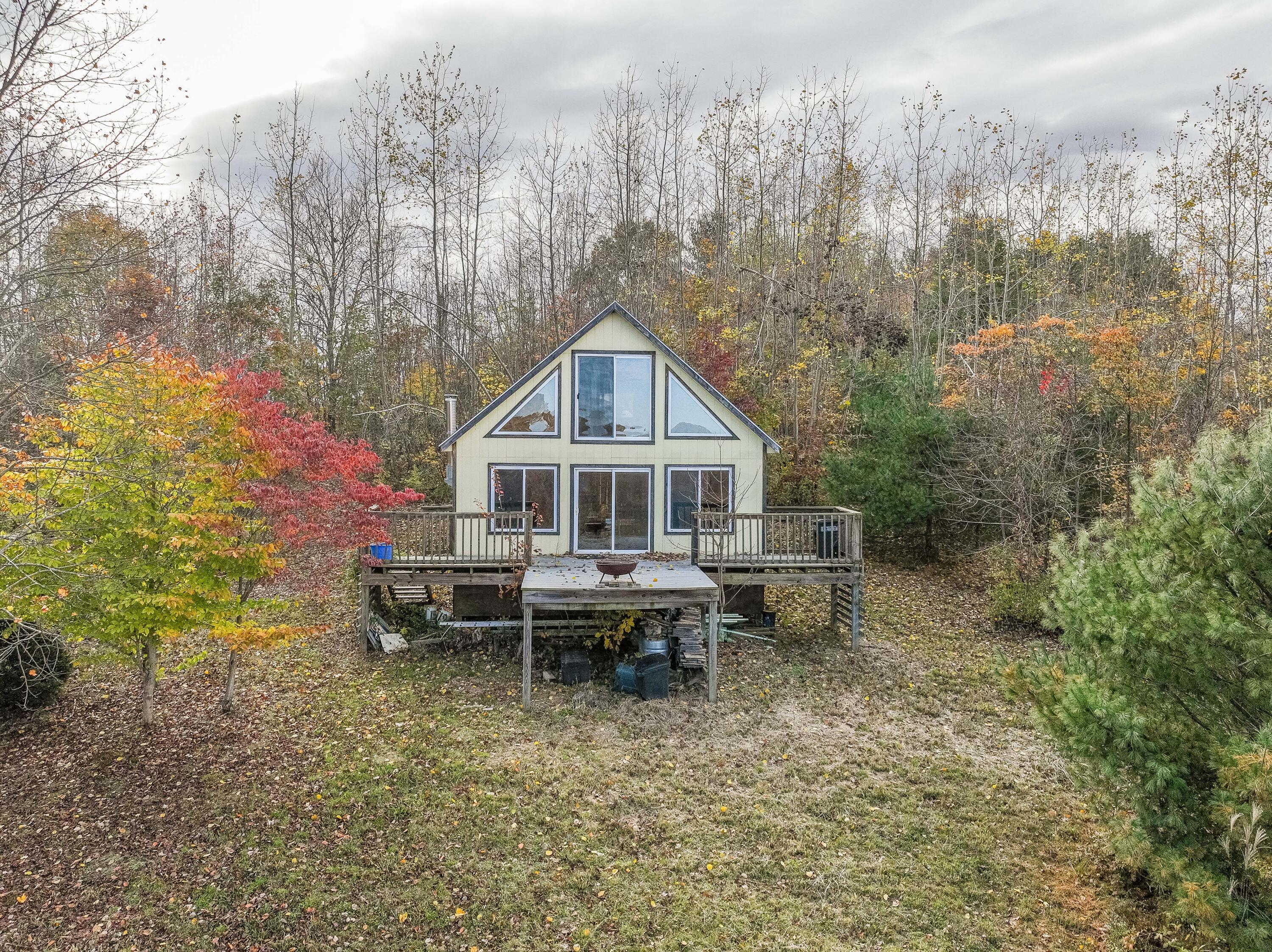 7111 Stoneburner Road Northwest Crooksville, OH 43731 - Photo 5 of 48 DJI_0069
