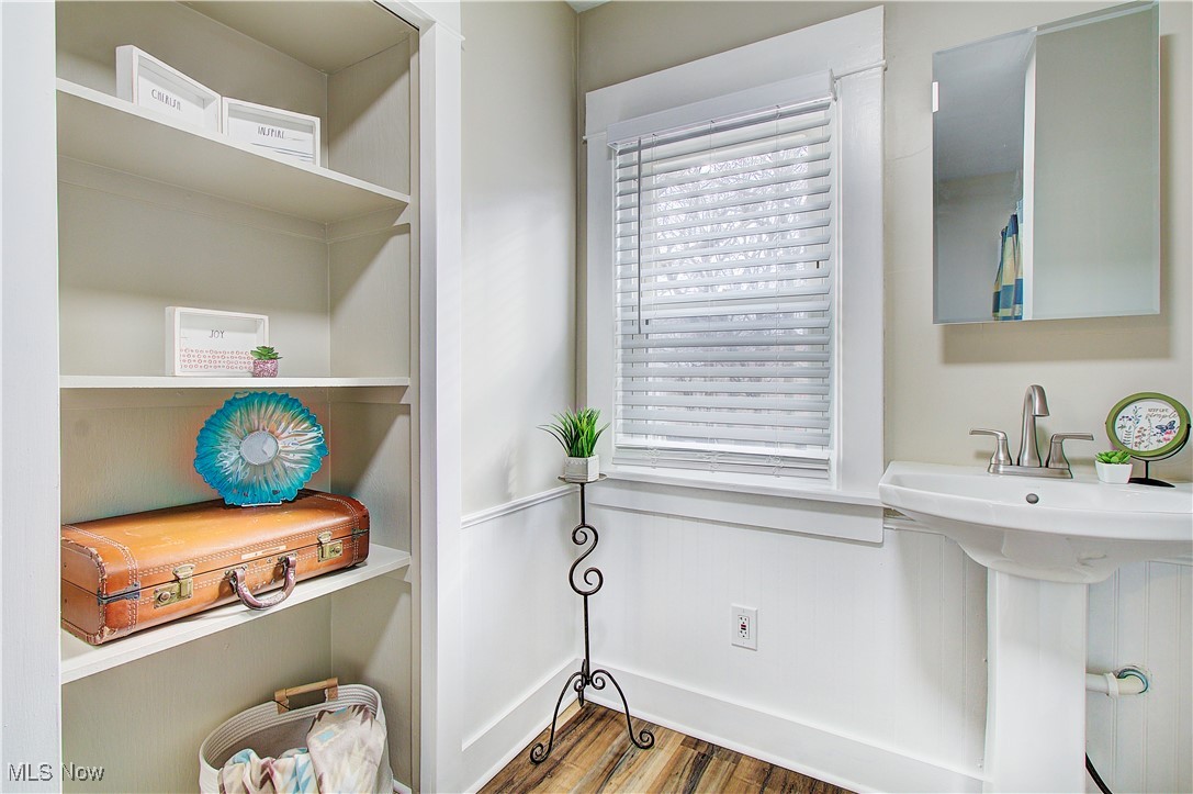 3018 2nd Street Northwest Canton, OH 44708 - Photo 33 of 42 Cute nook for towels, linens or just your cute things.