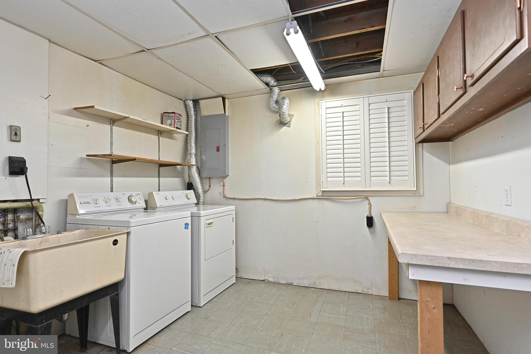 5633 Ravenel Lane Springfield, VA 22151 - Photo 54 of 56 Lower level 2nd laundry area