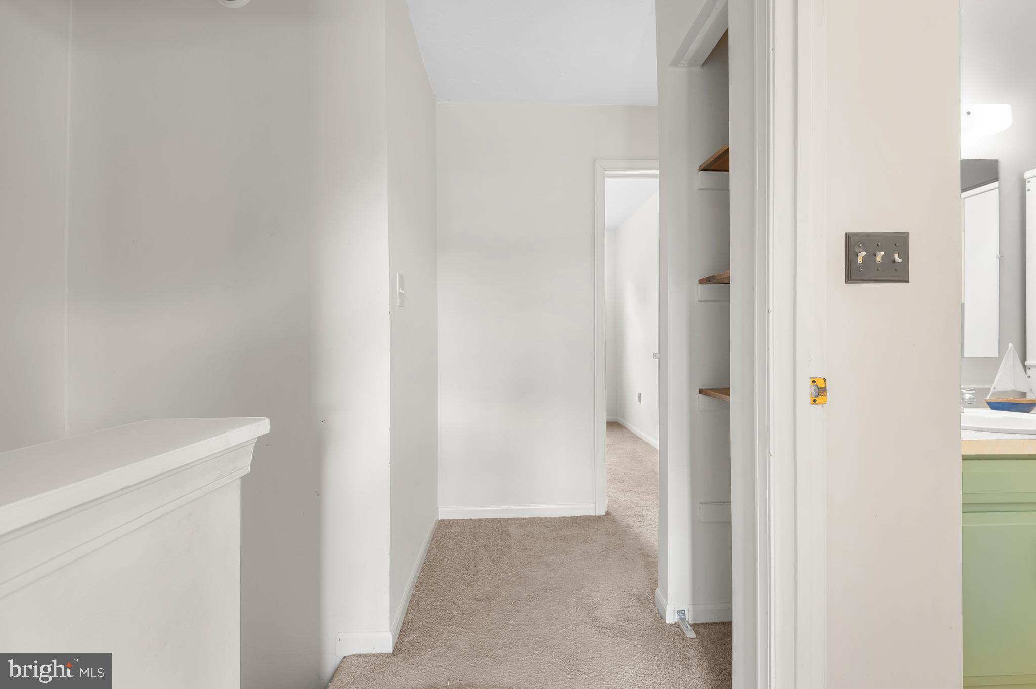 116 Edward Street Hanover, PA 17331 - Photo 15 of 33 Upstairs Landing