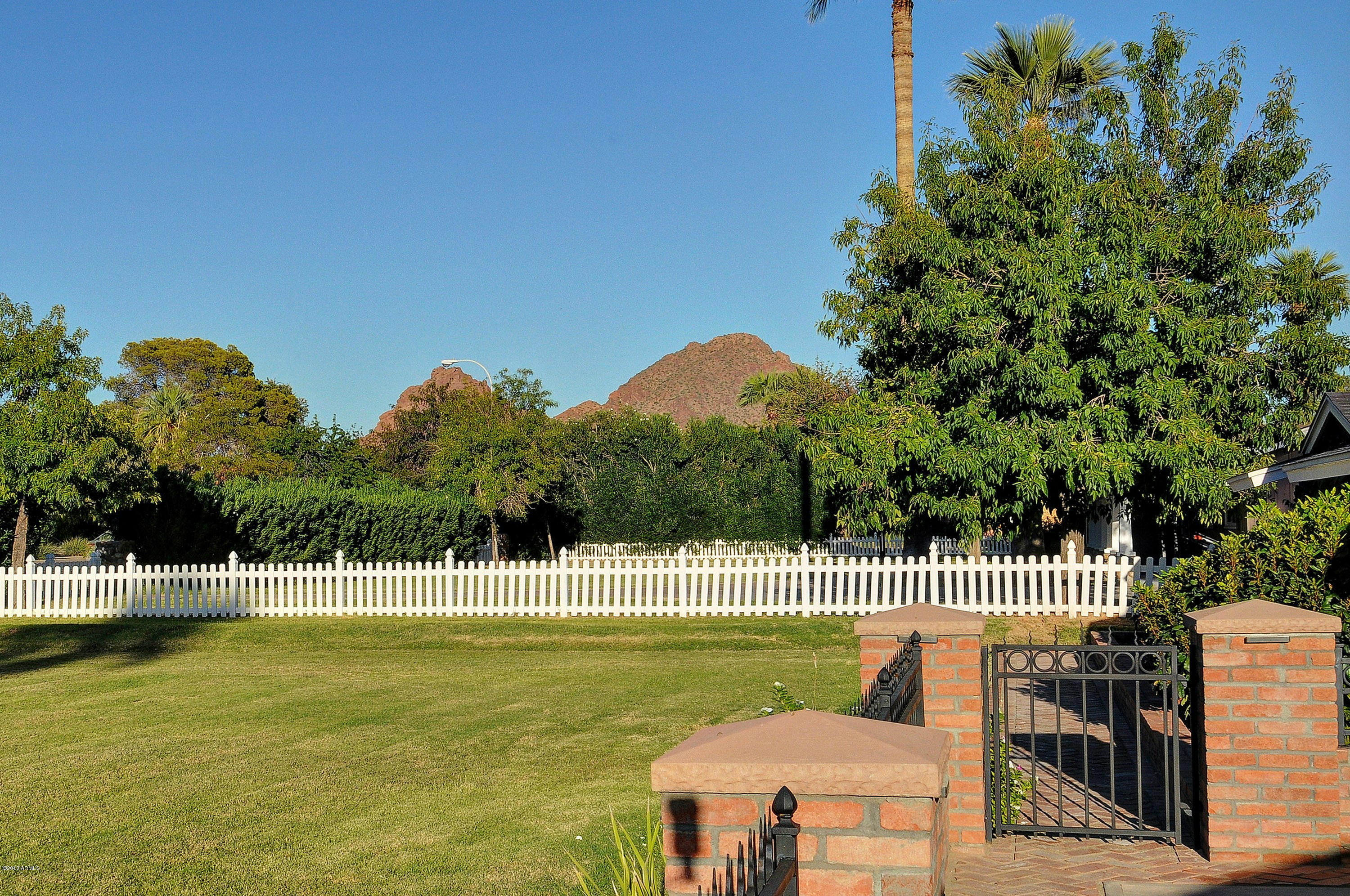 3701 East Camelback Road Phoenix, AZ 85018 - Photo 17 of 36 003_Front View