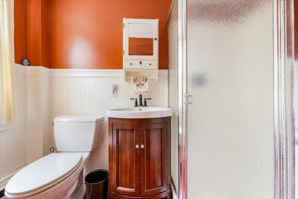 526 Main Street Hanover, MA 02339 - Photo 16 of 40 Gallery Image 16