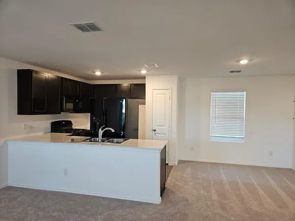 $1,700 | 510 Sunray Drive, Lockhart, TX 78644