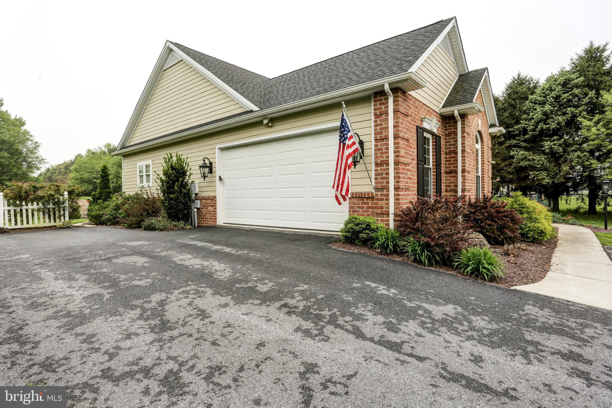 143 Shughart Road Carlisle, PA 17015 - Photo 47 of 54 Side view with two car garage