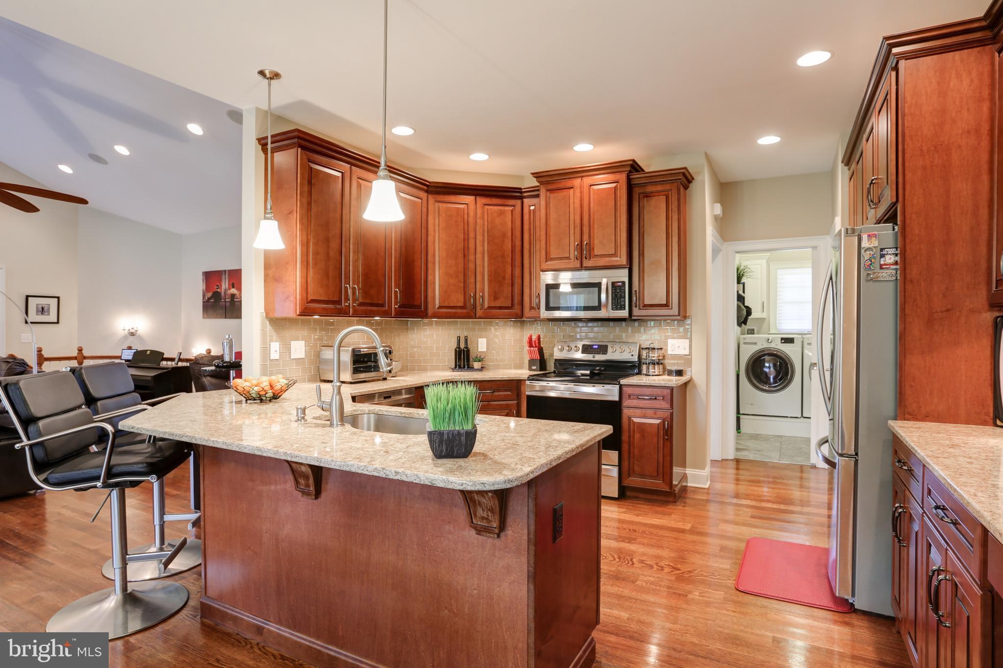143 Shughart Road Carlisle, PA 17015 - Photo 10 of 54 Sit at the counter area