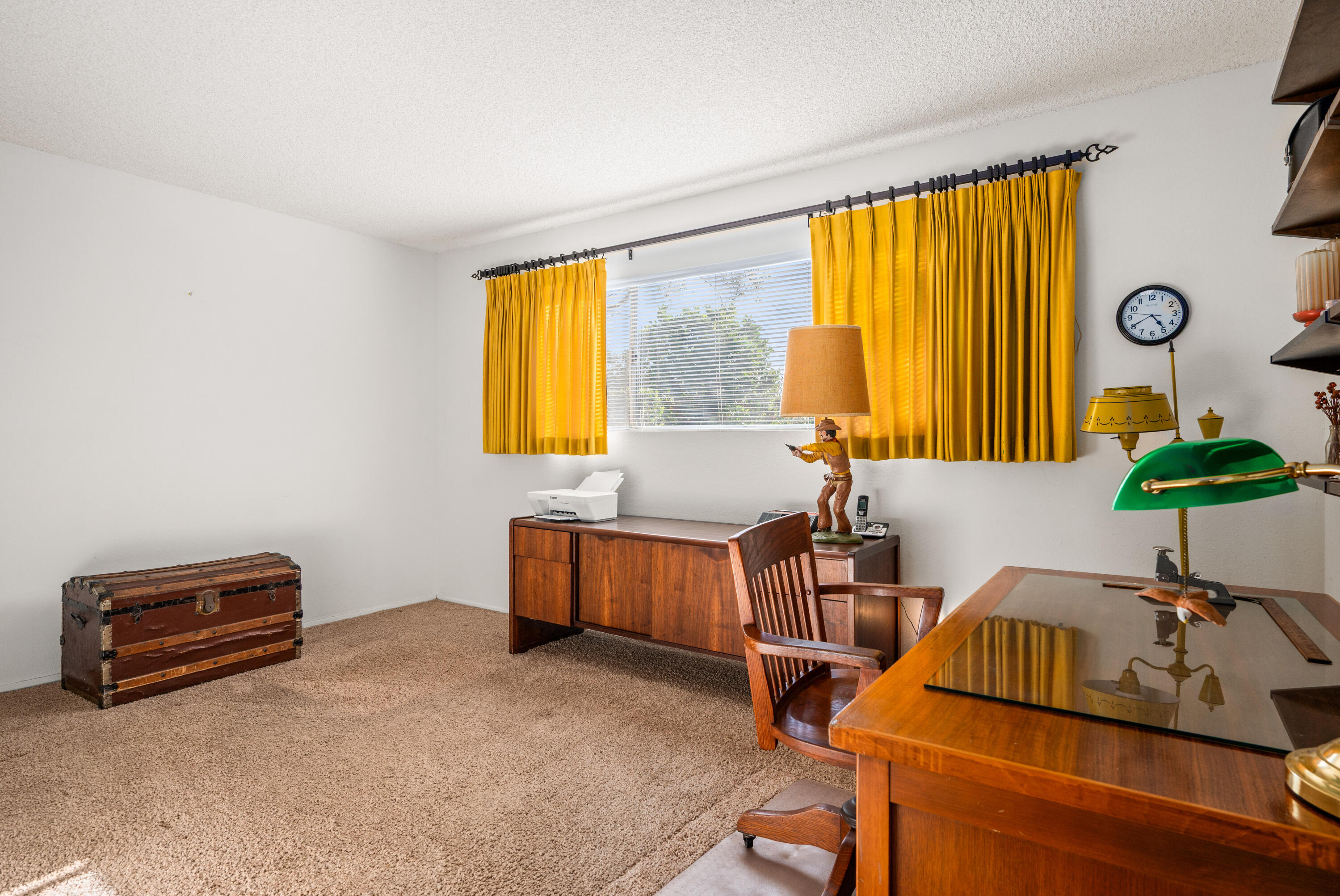 915 Ranch View Lane Solvang, CA 93463 - Photo 14 of 27 915-ranch-view-lane-Solvang-ca-15
