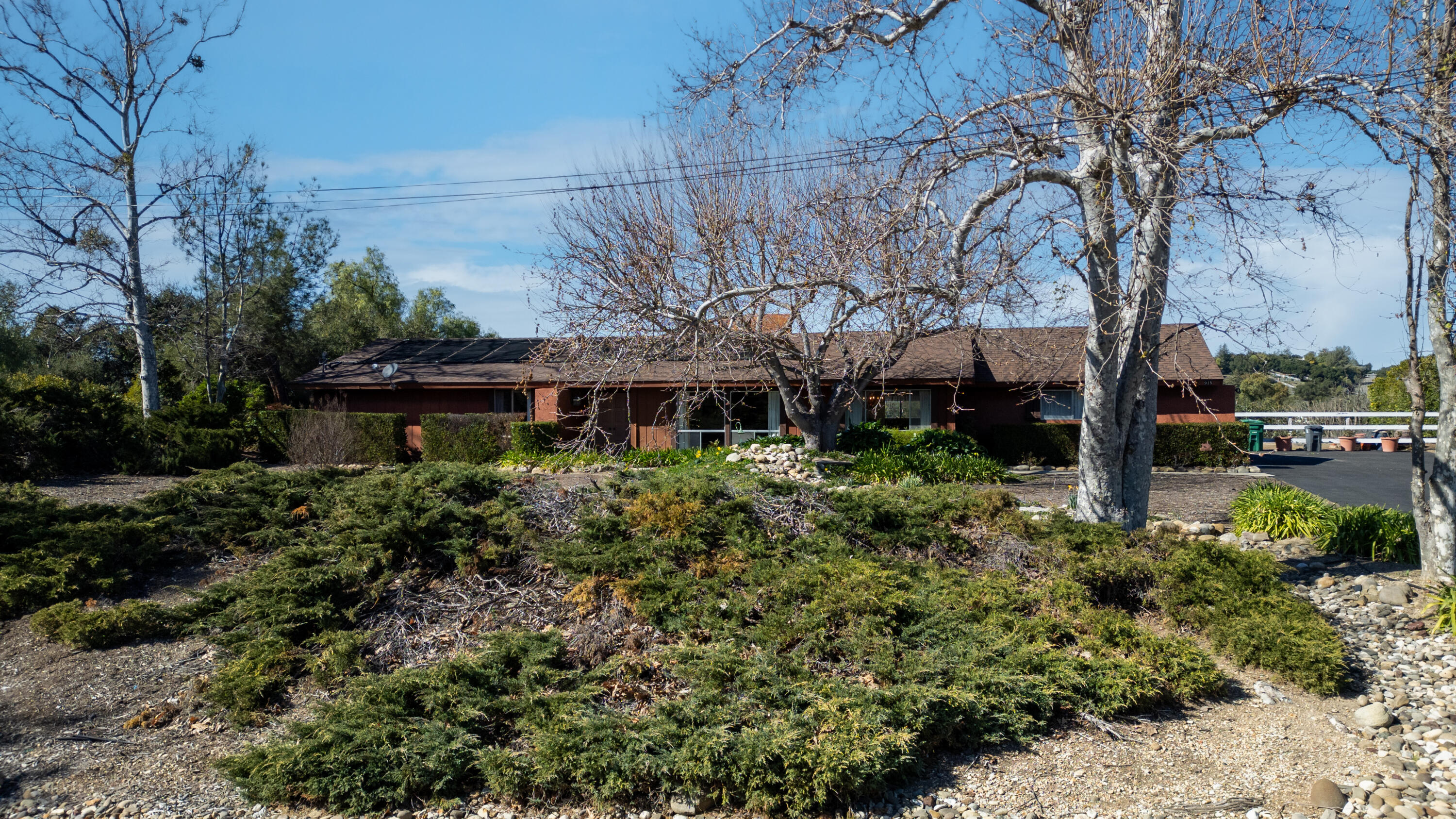 915 Ranch View Lane Solvang, CA 93463 - Photo 25 of 27 915-ranch-view-lane-Solvang-ca-27