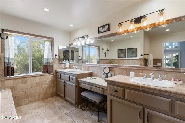 $9,997,000 | 7100 East Montgomery Road, Scottsdale, AZ 85266