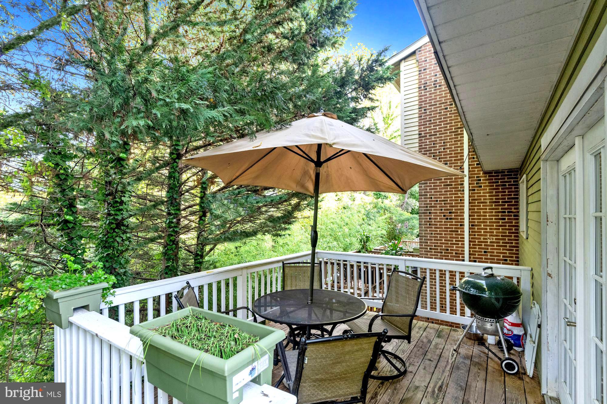 400 Colonial Ridge Lane Arnold, MD 21012 - Photo 26 of 38 Private Deck