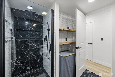 $975,000 | 16031 Southeast 167th Place, Renton, WA 98058