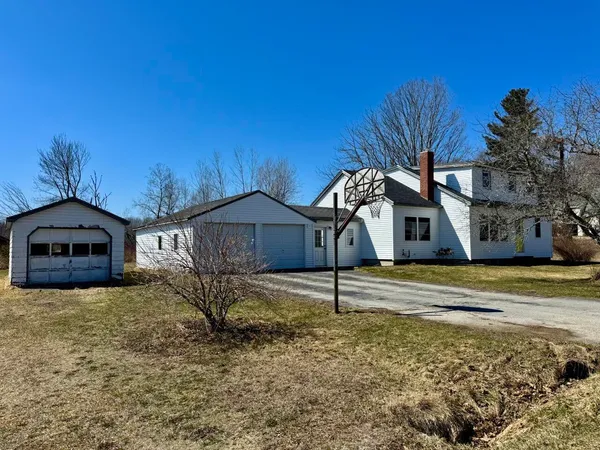 $238,000 | 35 School Street, Stockton Springs, ME 04981