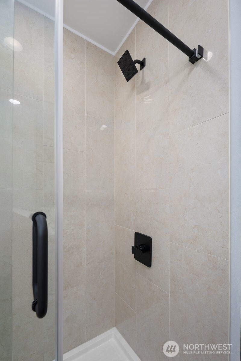 1249 Southwest 151st Street Seattle, WA 98166 - Photo 30 of 38