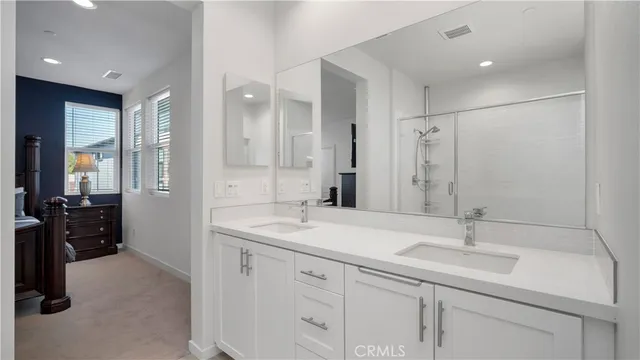 $1,149,000 | 125 Allusion, Irvine, CA 92618