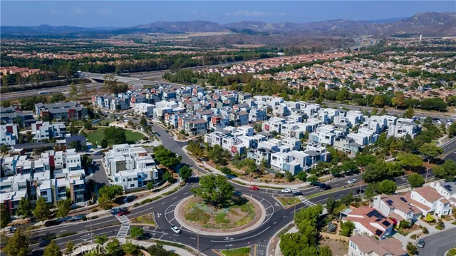 $1,149,000 | 125 Allusion, Irvine, CA 92618