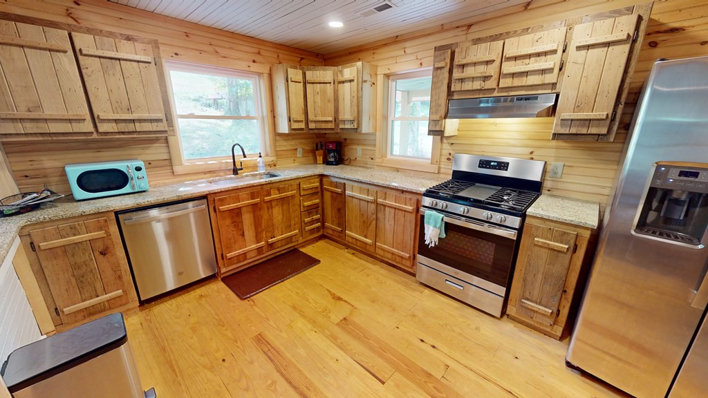 575 Vestal Cochran Road Topton, NC 28781 - Photo 10 of 53