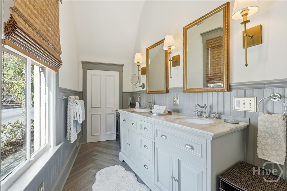 321 West 39th Street Savannah, GA 31401 - Photo 18 of 60